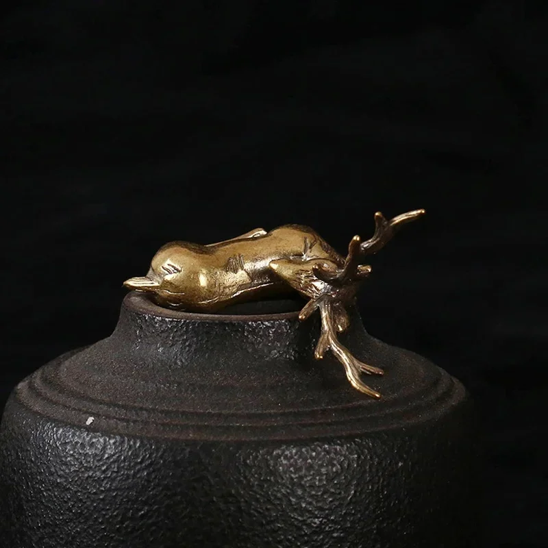 1 Pcs Pure Copper Deer Tea Pet Ornament Decoration Handle Old Bronze Ware Home Decor Crafts Figurines Vintage Desk Accessories