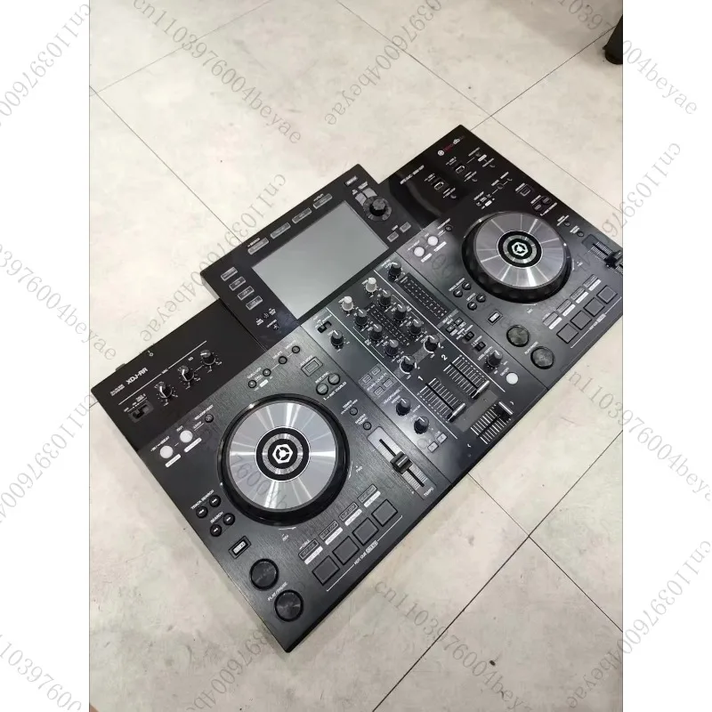 Pioneer XDJ-RR entry-level all-in-one DJ set