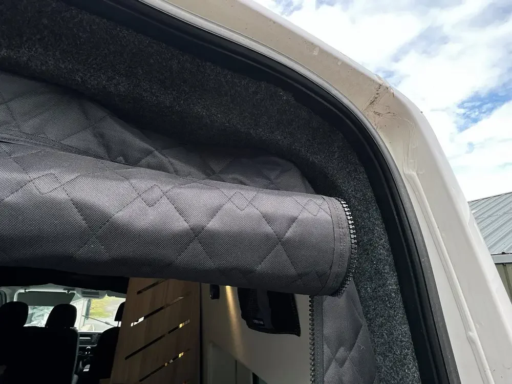 

RV Rear Barn Door Insulated Thermal Screen Cover For Fiat Ducato Peugeot Boxer Citroen Relay 2006 Ram Promaster RV Accessories