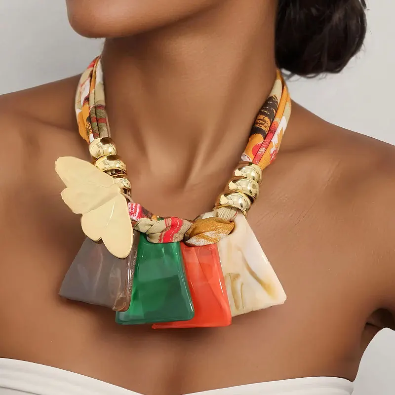 

1Pc Printed Fabric Rope Necklace With Gold Butterfly And Colorful Quadrilateral Pendant,A Unique And Stylish Necklace,Xmas Gift