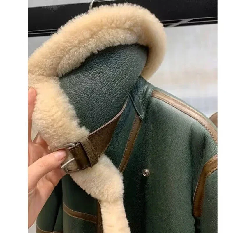 Fashion Green short Jacket Winter Warm Suede Fake Fur Lining Women Coat New 2024 Korean Thick Winter Jacket Female Warm Overcoat