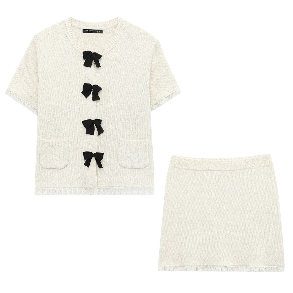 

2025 new women's clothing European and American bow decoration short sleeved temperament knitted jacket skirt set