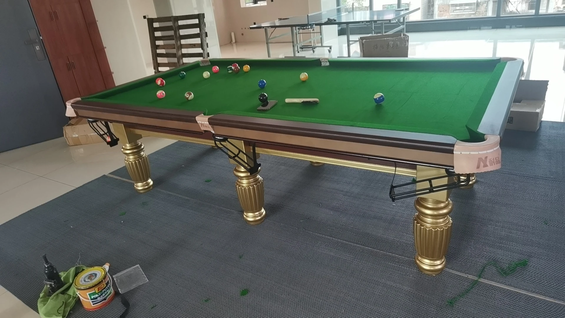 Picture 4: Factory Price  Solid Wood Marble 9ft Billiard Table  Pool Table for Sale