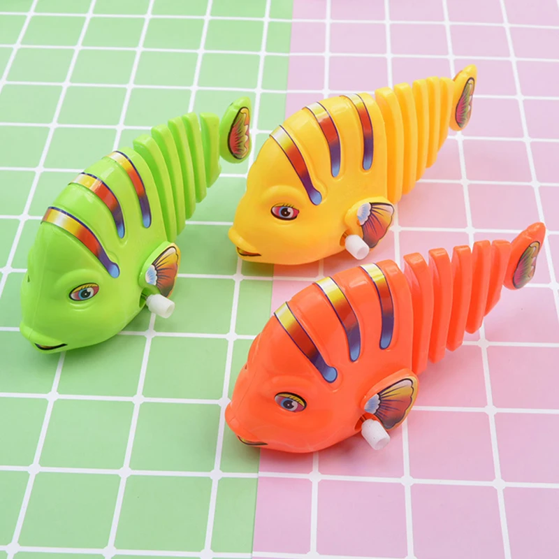 Children\'s Clockwork Swinging Cartoon Fish Toys Fish Swimming Bathtub Toys Parent-child Interaction Toys Baby Puzzle Animal Toy