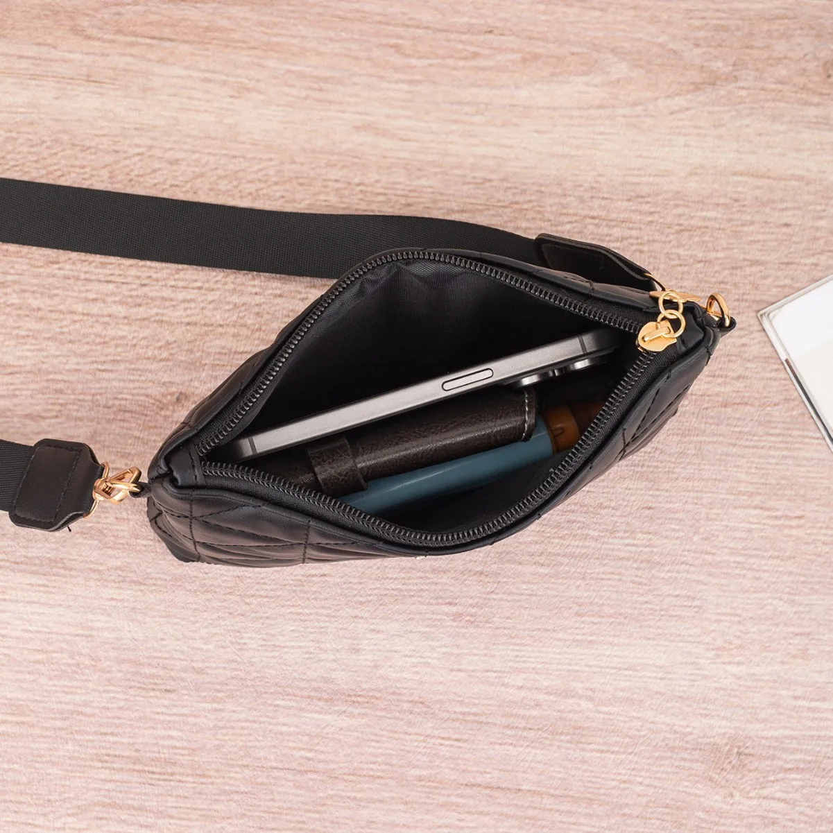 Small Square Handbag, Mini Phone Bag, New Style Bag, Compact Embroidery, Fashionable Ladies' Coin Purse Triangle