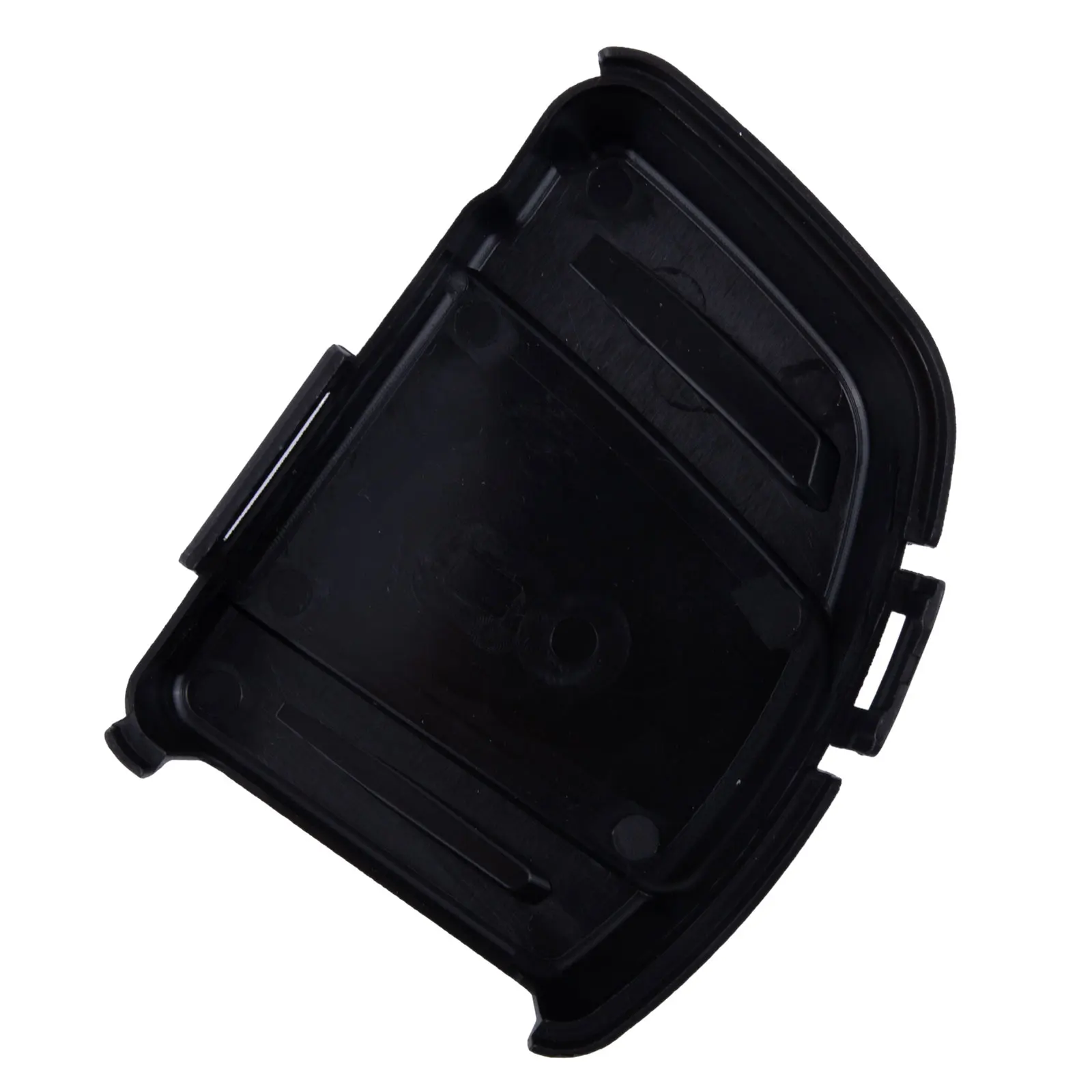 

Enhance the Lifespan of Your Garden Tool with Air Filter Cover, Designed for 650EXI, 675EXI, 675IS Lawn Mower 594575 Motors