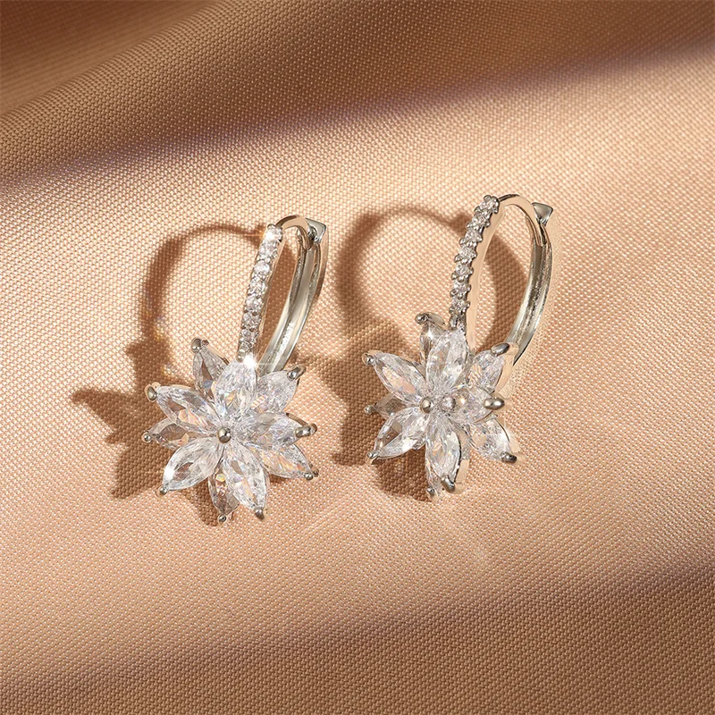 Uilz Korean Blue Cubic Zircon Crystal Flower Cute Dangle Earrings for Women Party Fashion Jewelry Accessories