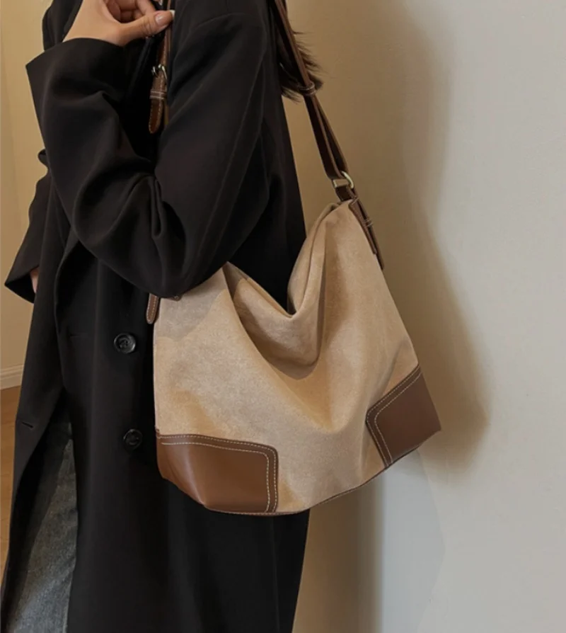 High End Large Capacity Bag For Women's Bag Fashionable Suede Shoulder Bag Shopping Bag Commuting Tote Bag