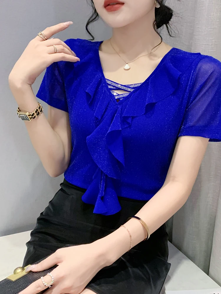 Nouveau T-shirt d'été sexy à col en V pour femme, coupe ajustée, élégant, avec dentelle tendance