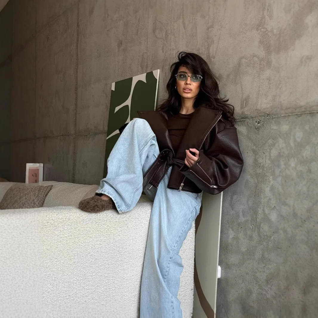 سترة جلدية قصيرة أمريكية ريترو راقية للنساء مع حزام فضفاض مناسب طراز جديد