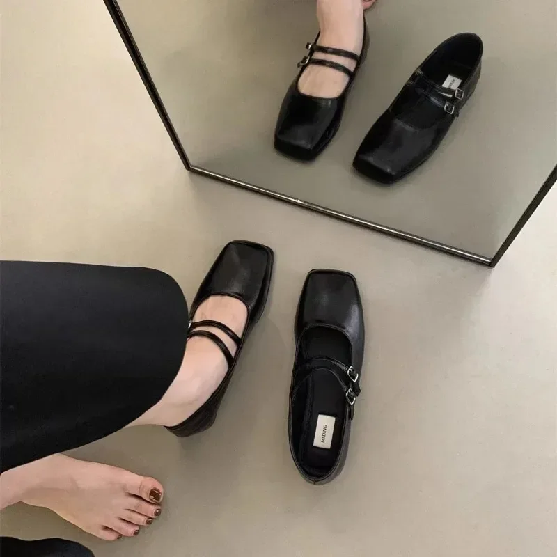 2024 New Fashion Solid Color Double Buckle Temperament Square Toe Women's Shoes with Shallow Buckle Decoration Zapatillas