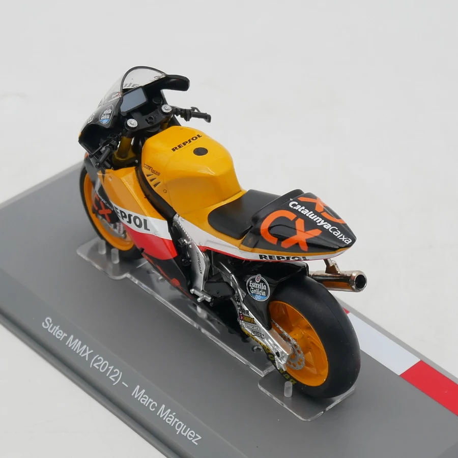 1:18 Scale Diecast Alloy Moto GP 2012 Suter MMX Marc Marquez Motorcycle Toys Cars Model Classics Adult Souvenir Static Display