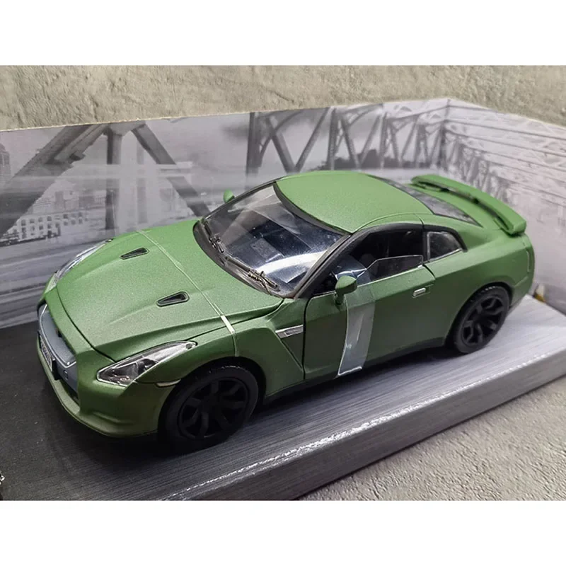 Ornamenti per modelli di auto in lega NISSAN GT-R R35 2008 in scala 1/24