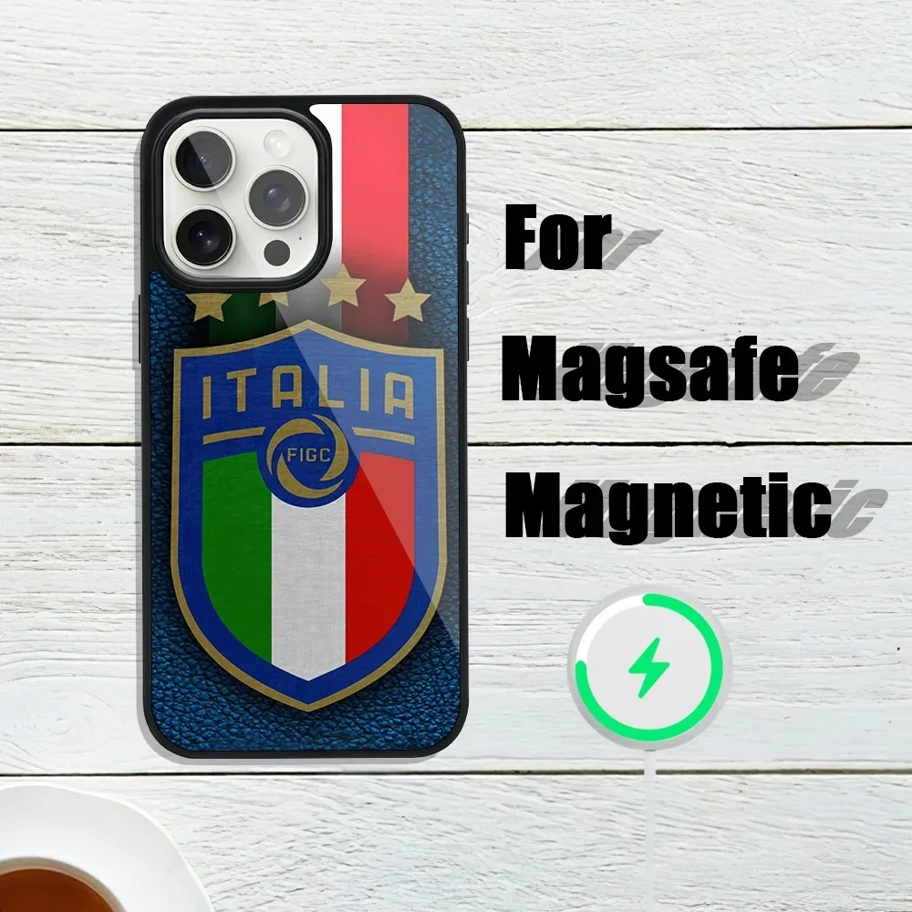 Italy Soccer Football Team Flag Phone Case For iphone 13 Plus 12 14 Mini 11 Max 15 Pro Magsafe Magnetic Wireless Charging Shell