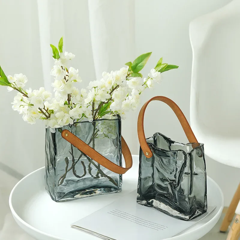 Light Luxury and Simple Handheld Glass Wrapped Vase Aquatic Flower Arrangement Bedroom Decoration and Decoration