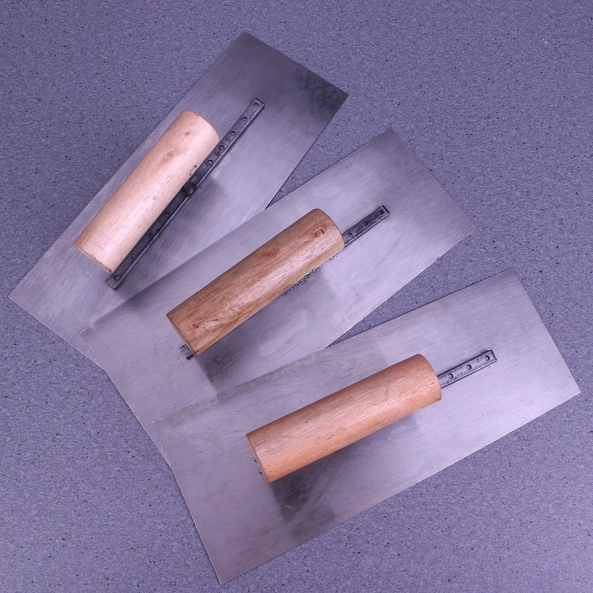 

3 pcs Steel Trowel Concrete Finishing Level Tool Wooden Handle Plastering Tool For House Decoration Construction Mud Preparing