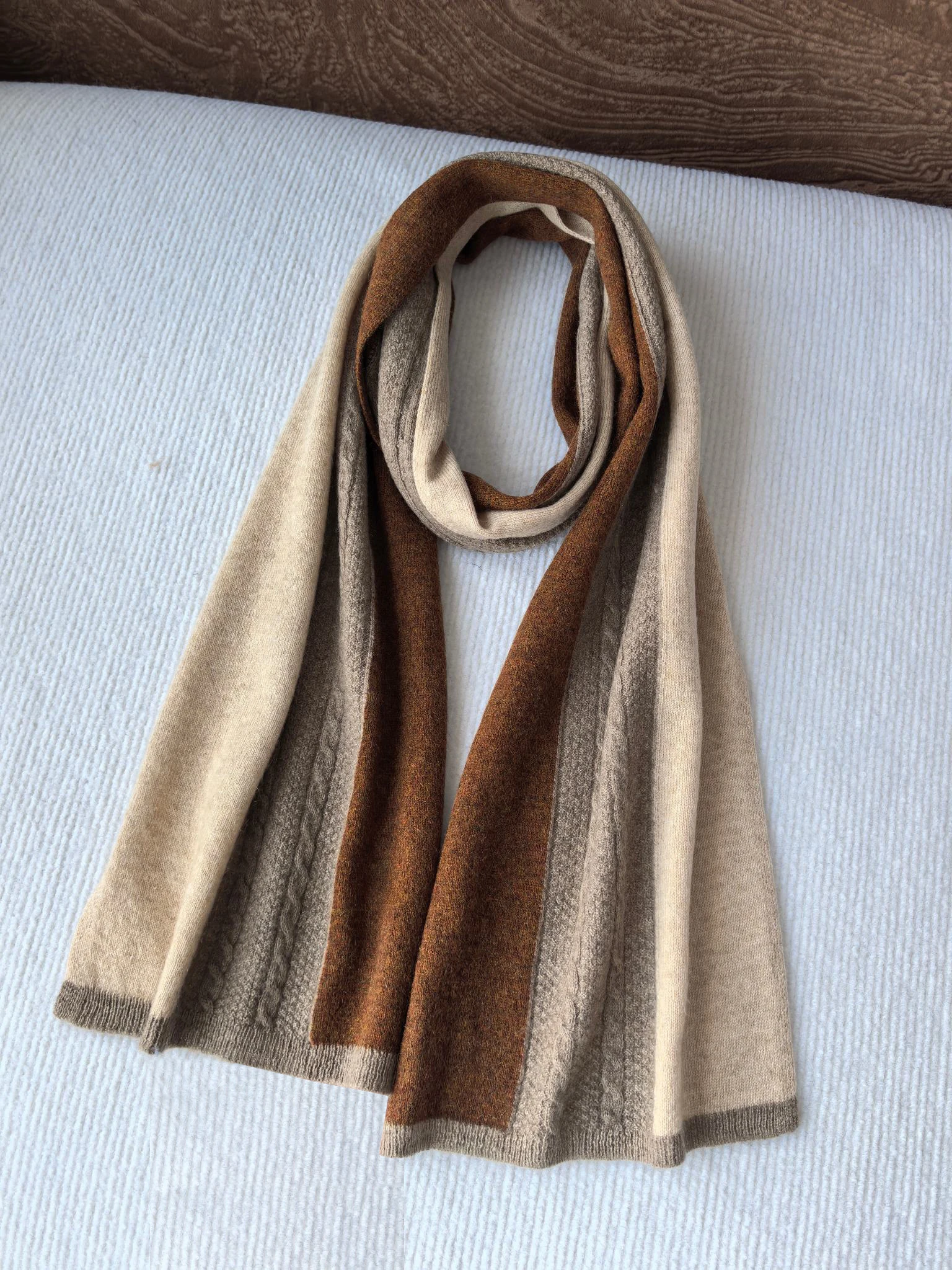 Women's Cashmere Knitted Scarf