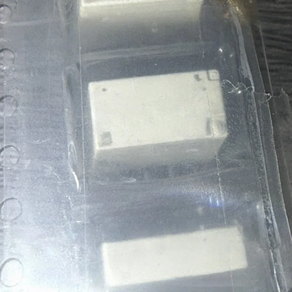 5PCS FM25V05-G FM25V05-GTR OP193F OP193FSZ B4GA012Z FTR-B4GA012Z 887100 NCV887100D1R2G D207 MOCD207 QH64AHIG XM25QH64AHIG SOP-8
