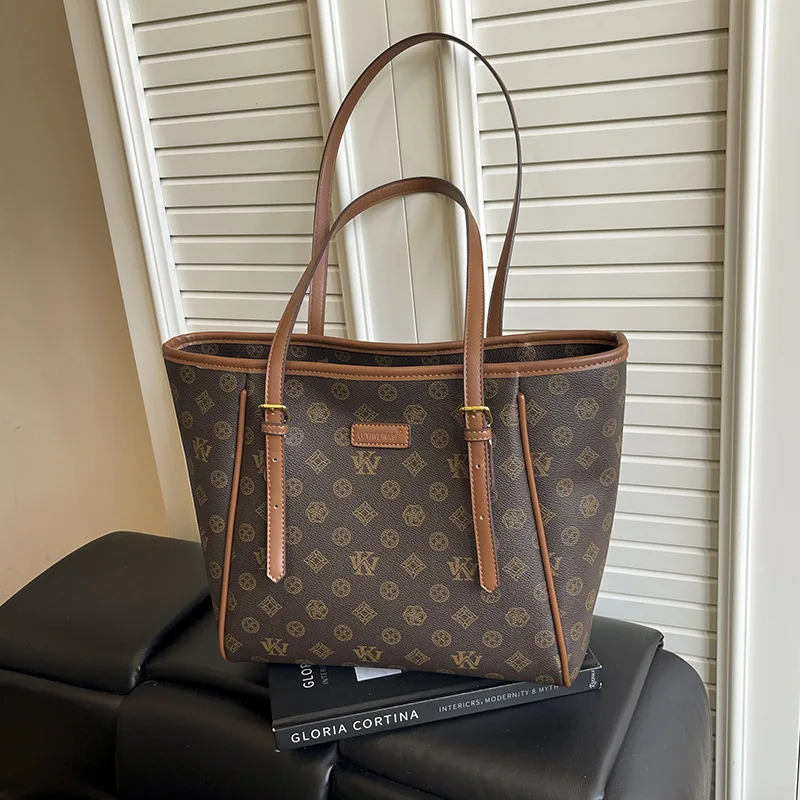 حقيبة كتف ريترو عصرية كتلة ألوان للتنقل بسيطة كاجوال خفيفة فاخرة متعددة الاستخدامات وبسيطة ومحفظة جلدية عالية الجودة