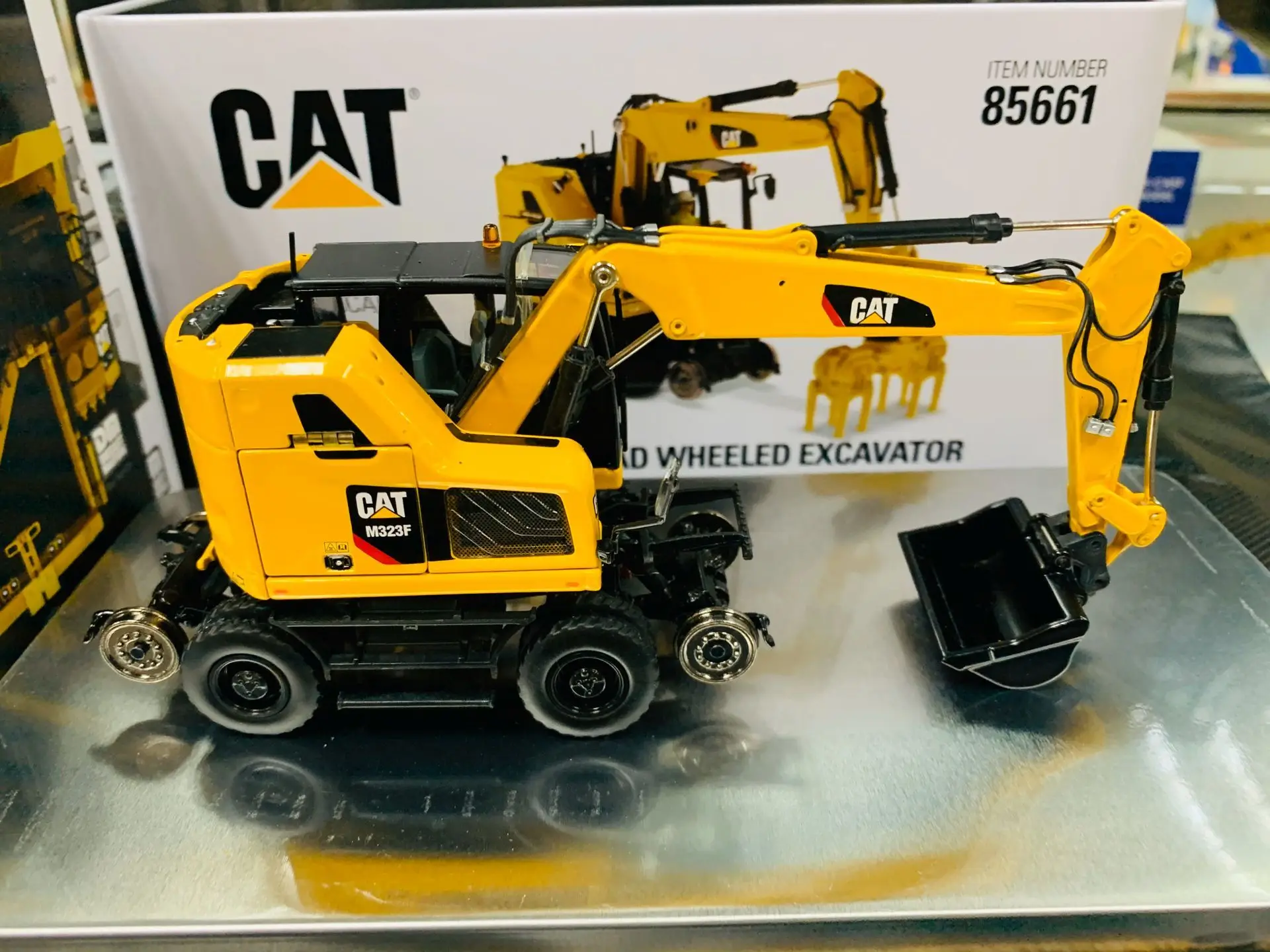 M323F Railroad Wheeled Excavator 1:50 Scale Metal Model By DieCast Masters DM85661