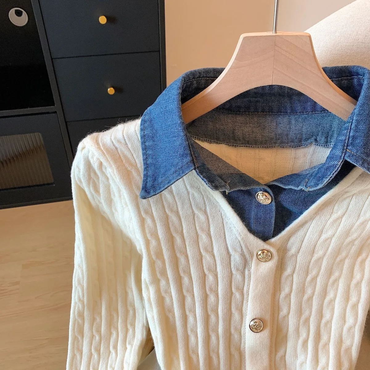 ブルーポロカラーアパレル レディースニットセーター インナーショートトップ フェイクツーピーススタイル 秋冬新作 カレッジスタイル