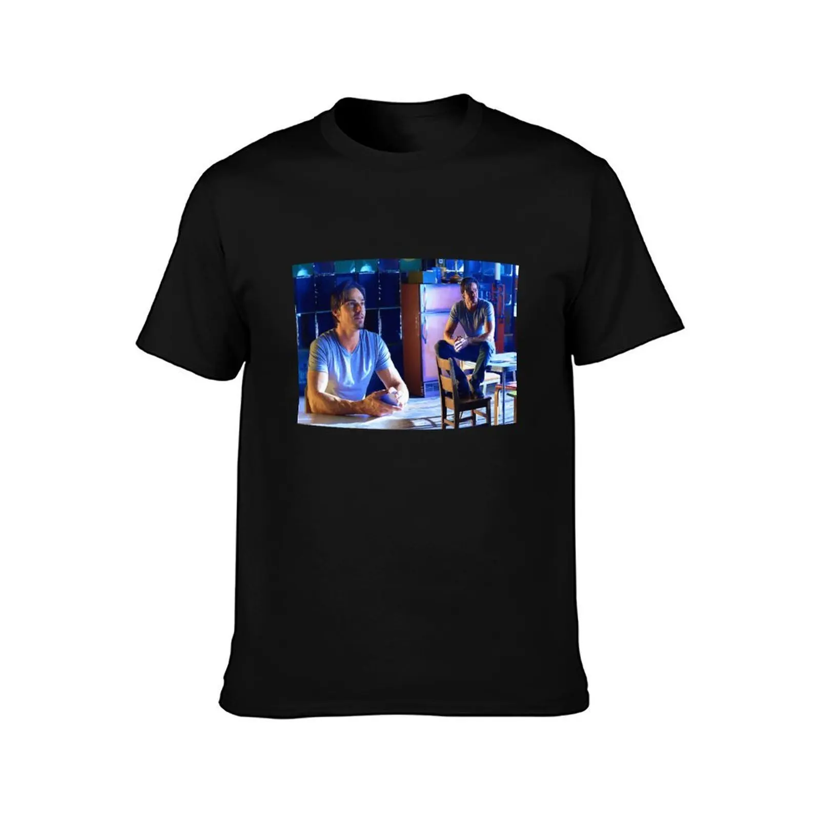 Smiling V Sitting Pretty Saturn Returns ? T-Shirt Summer Casual Cotton Tee Oversized Streetwear Tops Vintage Graphic Print