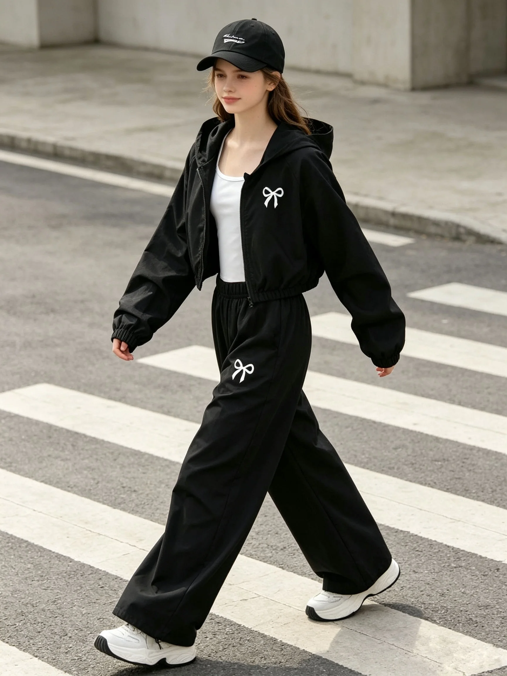 Spring and Autumn Girls' Three-Piece Set, Bow Print Zip-Up Hooded Long-Sleeve Top Paired with Simple Camisole + Elastic Waist Wide-Leg Pants, Girls' Casual Outfit for School Outings and Vacations
