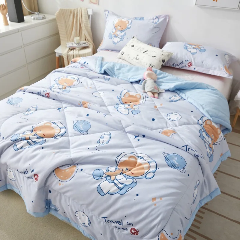 Cute Space Bear Printed Spring Summer Comforter Adults Children Soft Breathable Quilting Quilt Single Double Bed Blanket Quilts