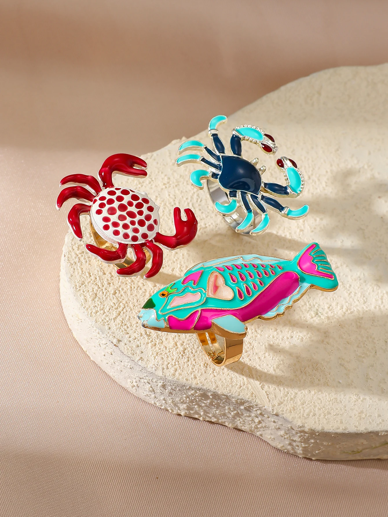 Dopamine-style Drip Oil Open Rings for Women with Fun Marine Creature Designs, Colorful Enamel Crab & Fish Shaped Band Rings, Ni