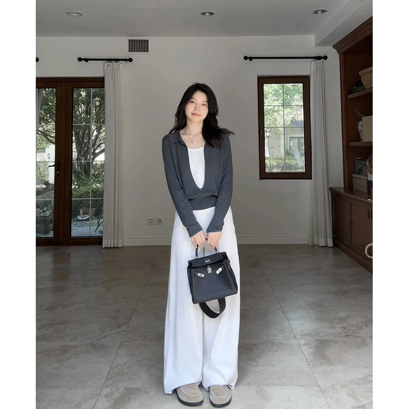 

Комплект для женщин старше 35 лет: шерстяной трикотаж с эффектом похудения, брюки с высокой талией и широкими штанинами, дизайн с цветовыми блоками, осенняя мода