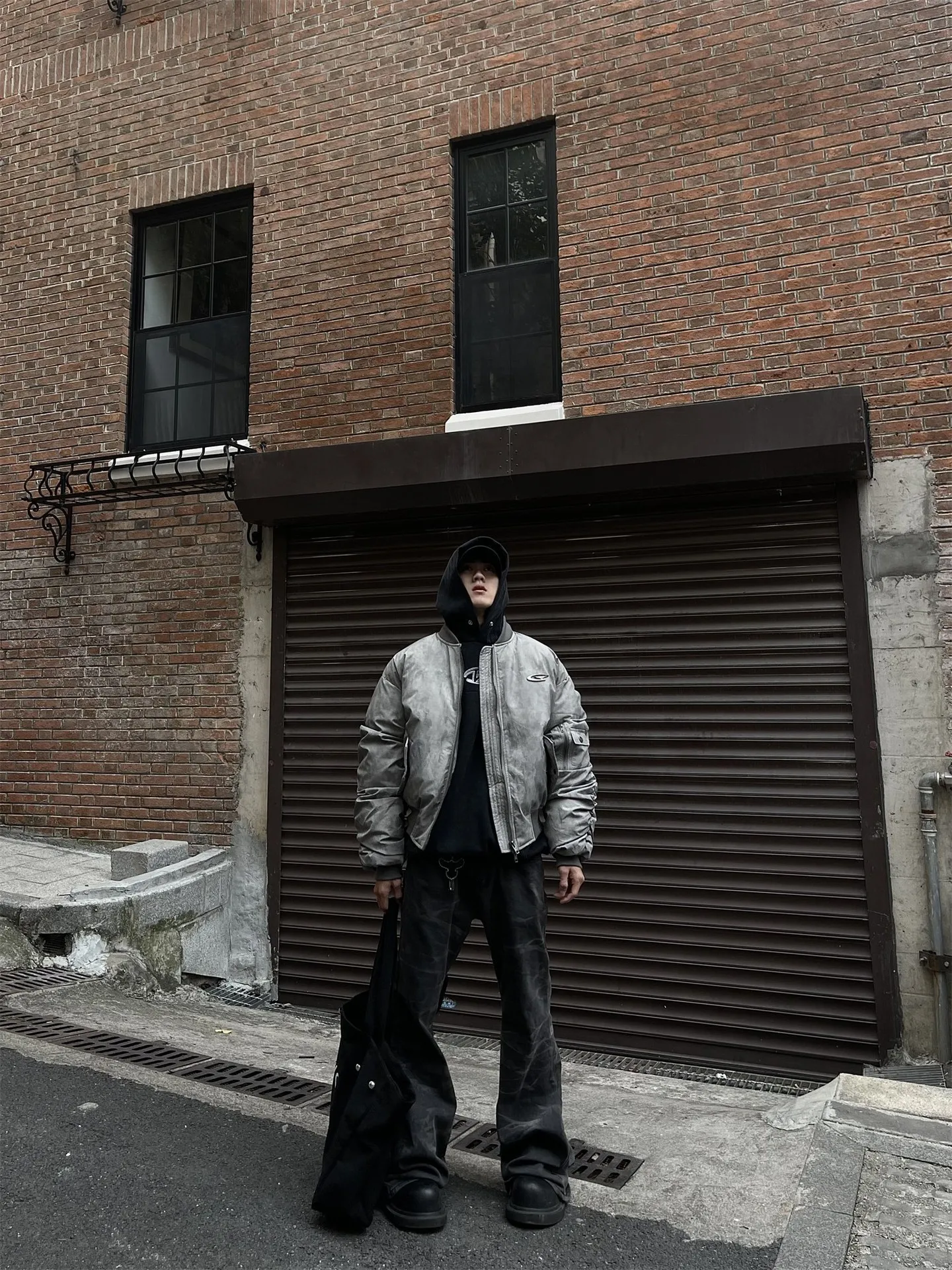Winter Vintage Distressed Style Wrinkle Design Baseball Jacket Cotton American Hip Hop Coat Warm Parka