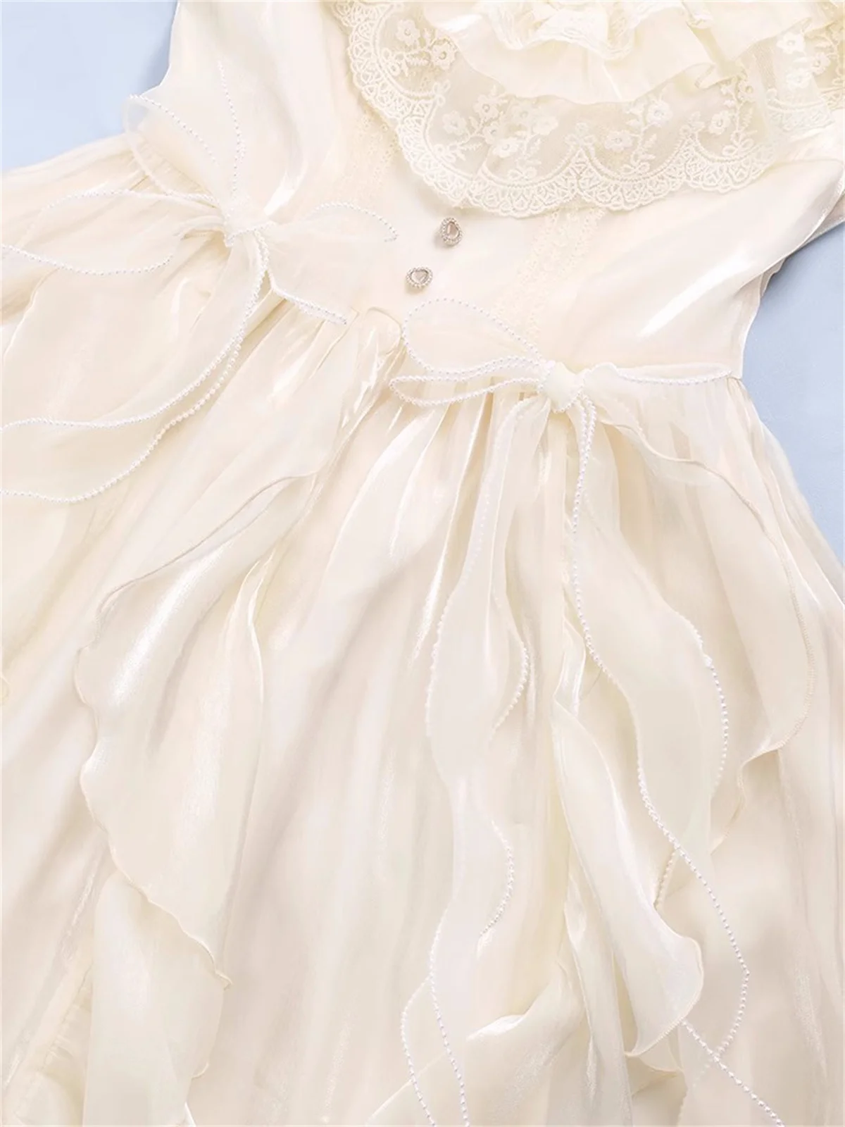 Robe Cosplay Lolita de Style Romantique Japonais pour Fille, Tenue Élégante à Volants, Couleur Unie, Col Claudine, Manches Bouffantes, Nministériels d Papillon et Ruban