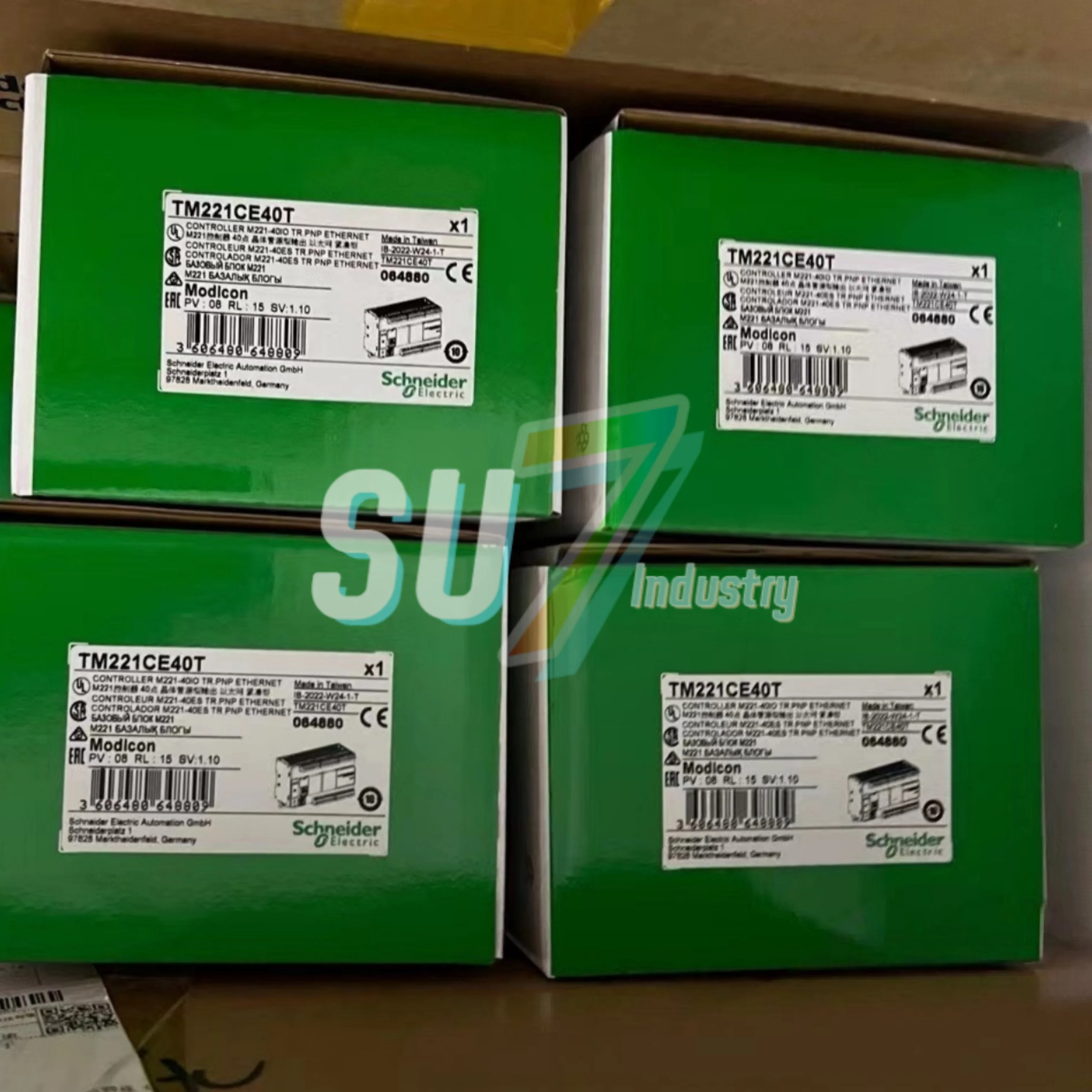 TM221CE16R   TM221CE40T    PLC Module     New In warehouse