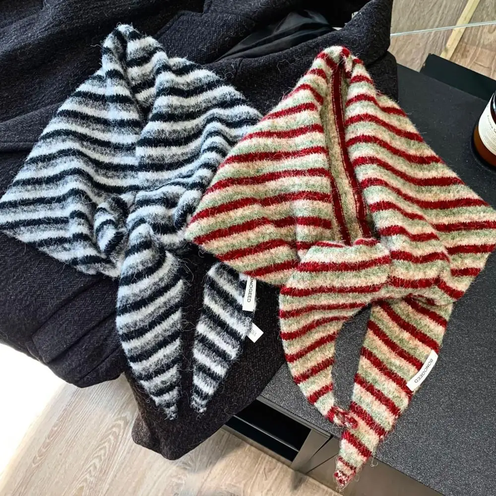 Women's Knitted Tri… - image