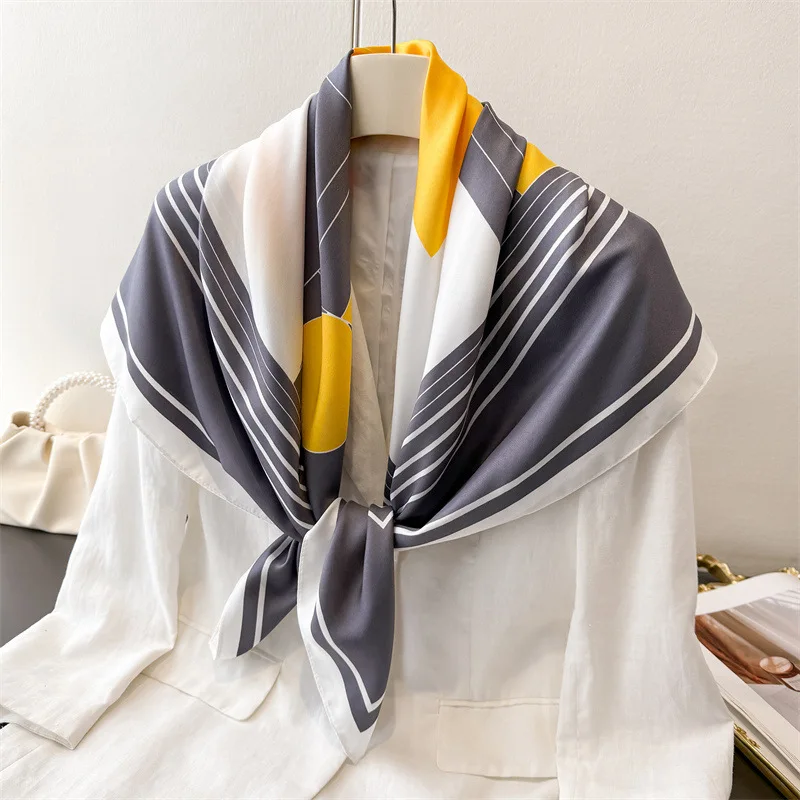 90*90cm Summer Thin Cotton Square Scarf Women Silk Scarves Bandanas Luxury Beach Shawl Wraps Floral Printed Hijab Neckerchief