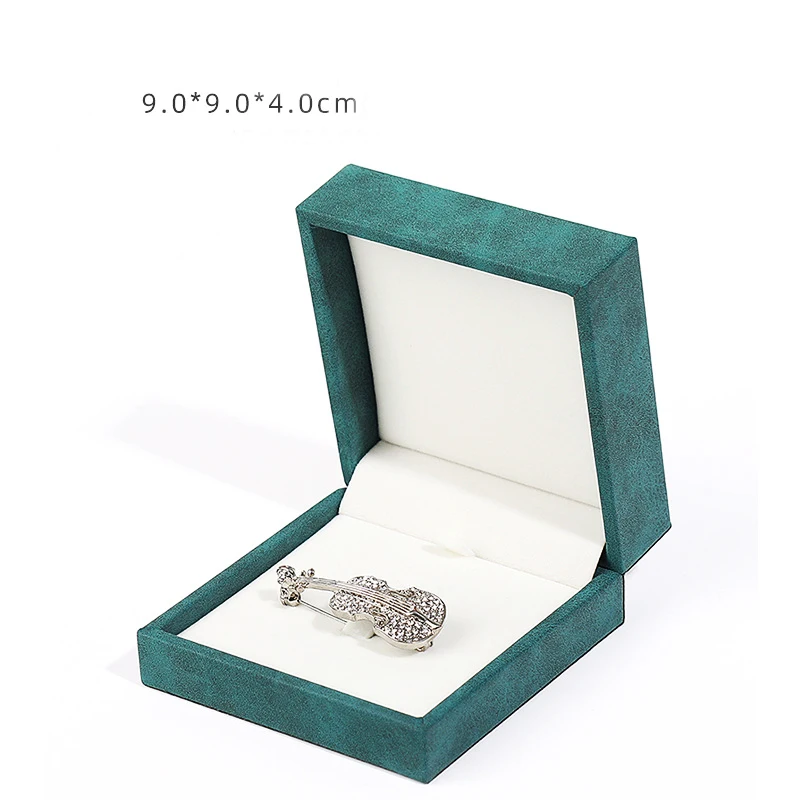 

Pearl Velvet Brooch Box Pu Flat Without Wrinkles Brooch Badge Box 4 Colors Badge Storage Box For Travel Gift Giving Jewelry