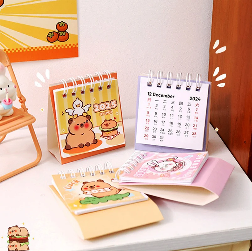 Calendario da tavolo 2025 Mini Simple Cute Cartoon Pattern piccolo calendario da tavolo tasca calendario portatile Punch Plan decorazione del Desktop