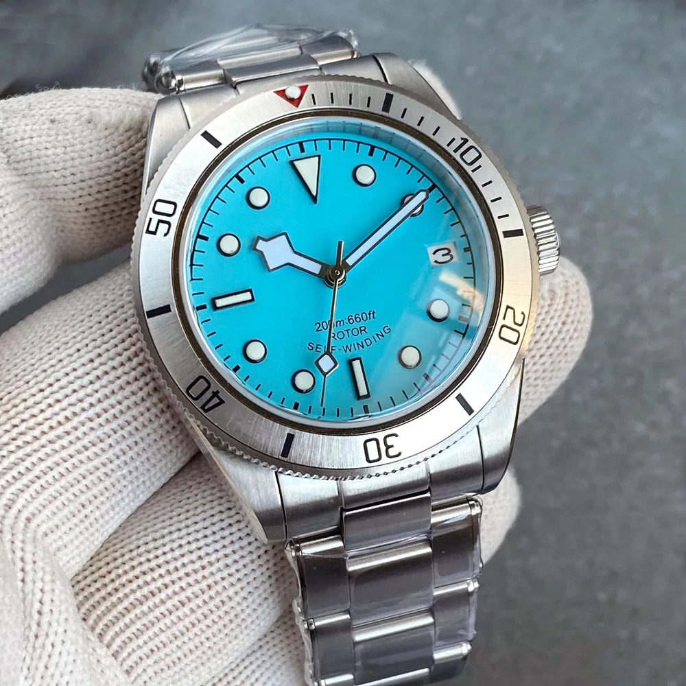 New Stylish Corgeut 41mm NH35 Men Automatic Wristwatch Sky Blue Dial Green Lume Steel Silver Bezel Snowflake Hand Sapphire Glass