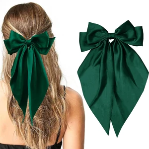 10 최고의 판매 헤어 클립과 매력 - №6