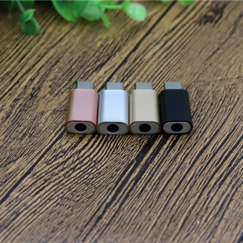 Universal Metal Earphone Mobile Connector Speaker 3.5mm Jack Headphone Adapter Audio Converter Type C Headphone Connector