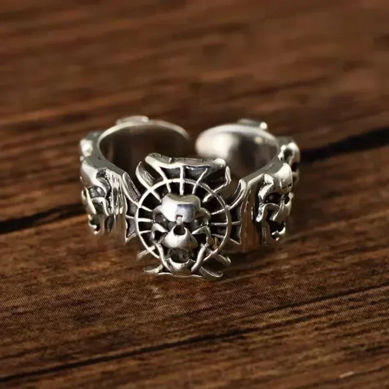 Vintage Punk Carved Eyes Mens Ring Finger Jewelry Hip Hop Rock Culture Ring Unisex Women Male Party Metal Rings Accessories