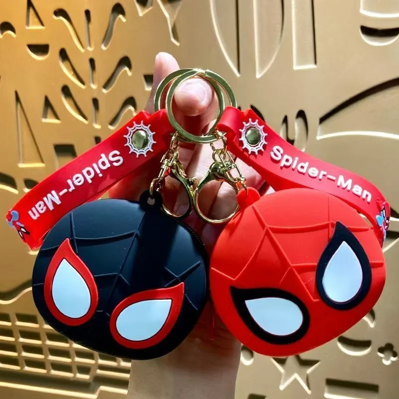 Vengadores Spider Man dibujos animados personalizado creativo llavero de silicona moda pareja coche llavero auriculares cambio bolsa de almacenamiento