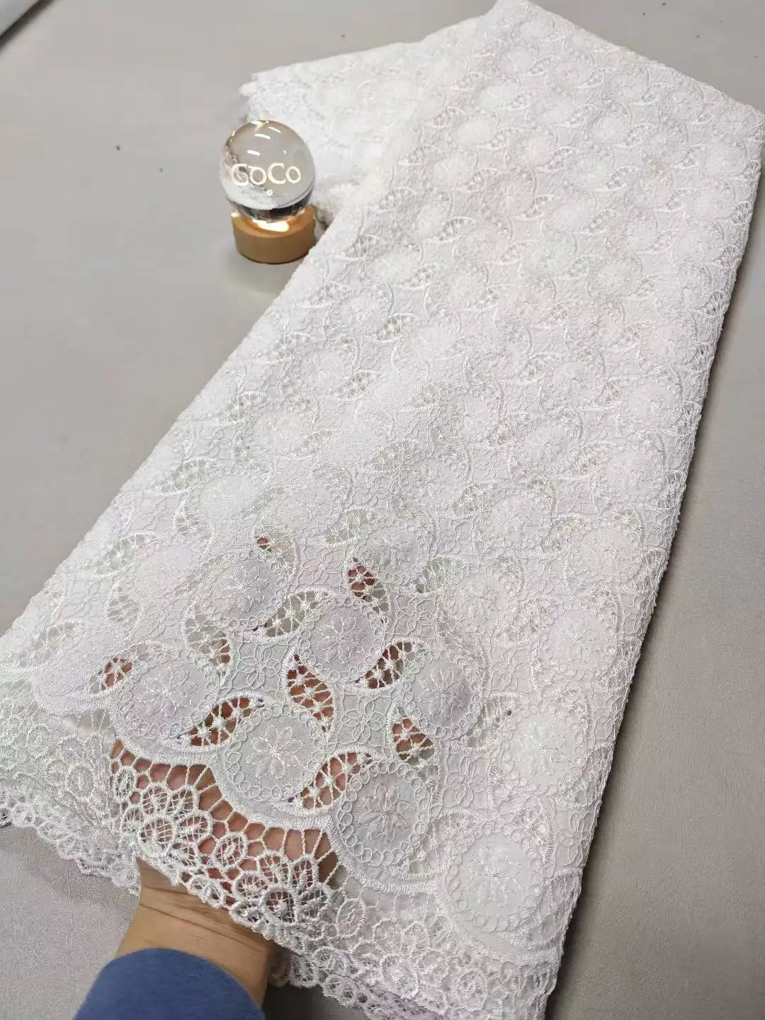 

2025 High-Quality Africa Nigerian Sequins Cotton Embroidery Lace Fabric Tulle for Wedding Party Dress Chiffon 5Yards XL149