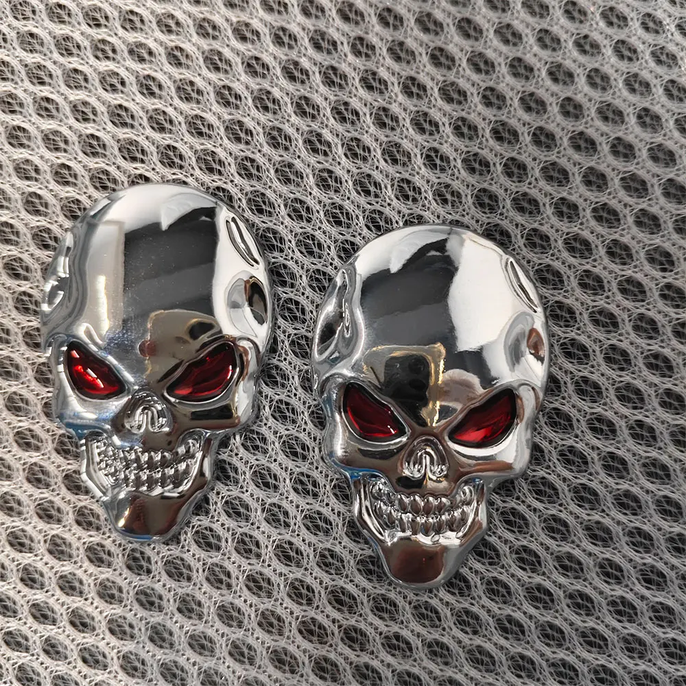 2pcs Skull Pirate Skeleton Buccaneer Head Skull 3D Metal Car Body Sticker Auto Rear Emblem Badge Decal Truck Creative Decorative