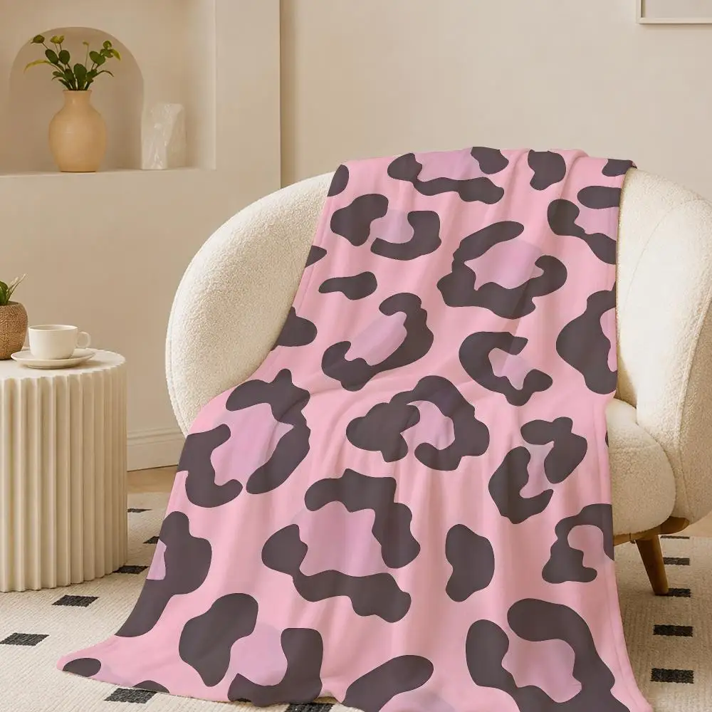 Classic Leopard Throw Lightweight 240g Flannel Blanket Soft Skin-friendly for Summer Cooling