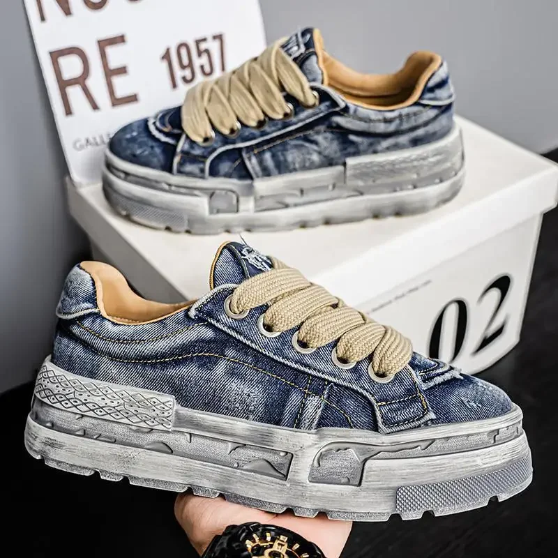 

2025 New High Quality Men's Casual Sneakers Thick Bottom Increased Wear resistant Outdoor Running Shoes Zapatos para hombres