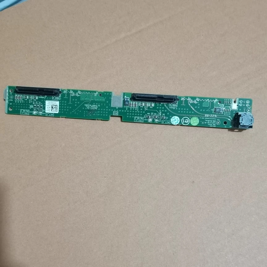 

Для сервера Dell DSS9600, 4-портовая 3,5-дюймовая объединительная плата LFF G5 J7NFH