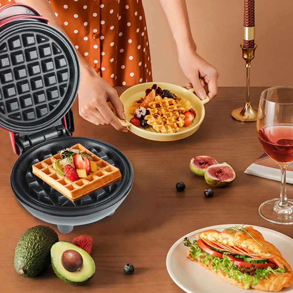 EU/US/UK Stecker Elektrische Mini Waffeln Maker Maschine Küche Kochen Gerät für Kinder Frühstück Dessert Topf kleine Spiegeleier
