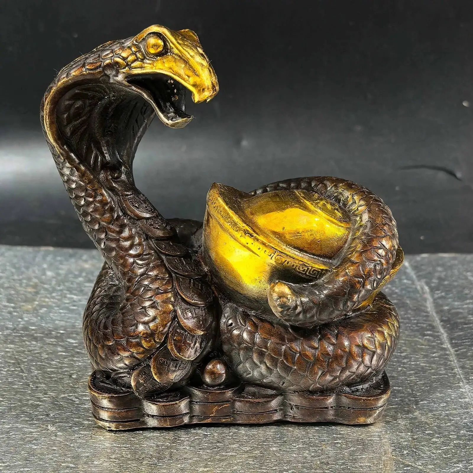 

Collect Old Copper Gilt Hand Made Twelve Zodiac Animal Wealth Snake Decoration
