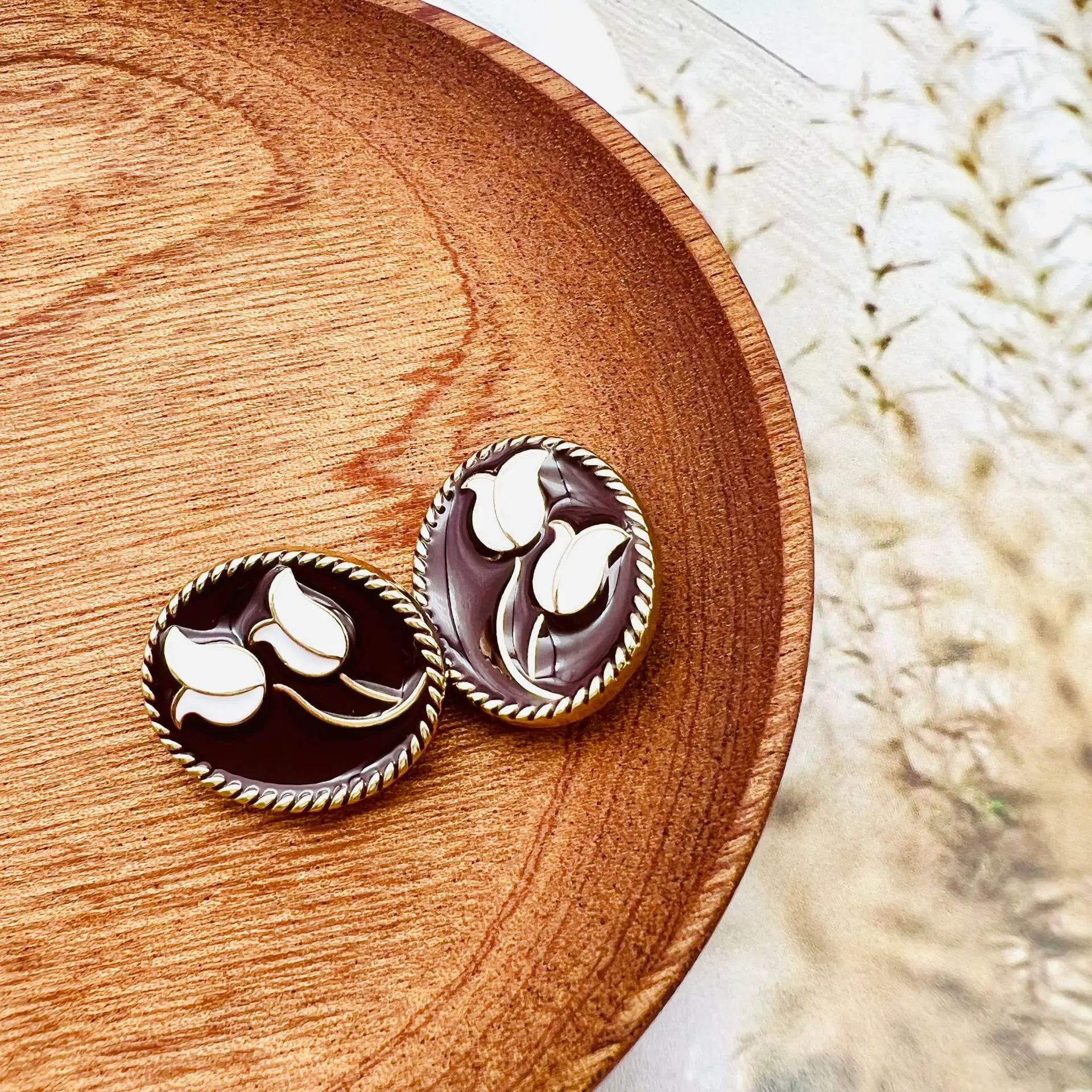 New Arrival 20MM-25MM Gold Round Metal Flower Buttons For Needlework Clothing Women Coat Suit Cardigan 6PCS Sewing Button KD2031